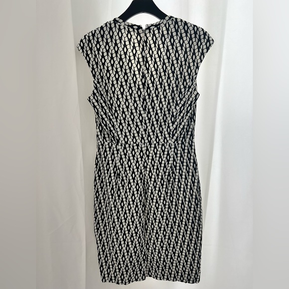 KAY UNGER NY geometric print career DRESS - Picture 4 of 5